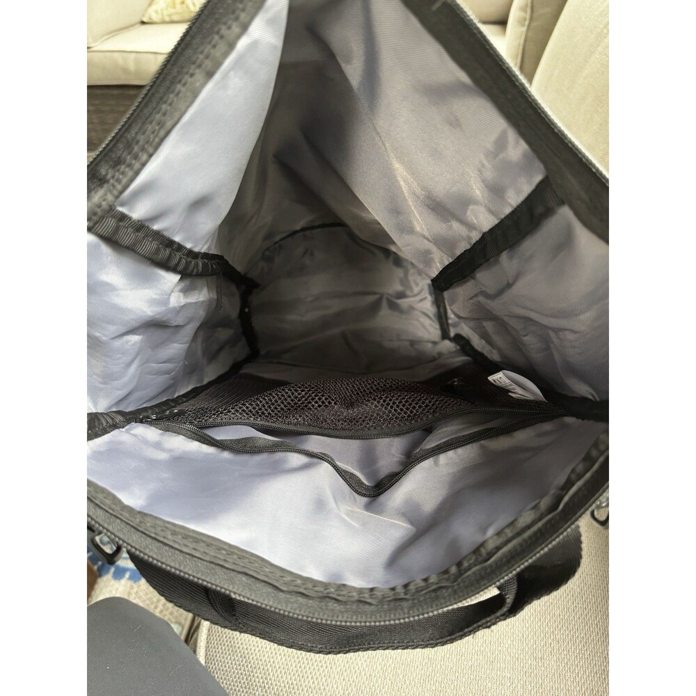 Adidas Original Zip Top Backpack In black - Picture 6 of 10
